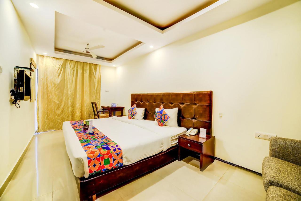 Nitya Resort, Калангут Экстерьер фото