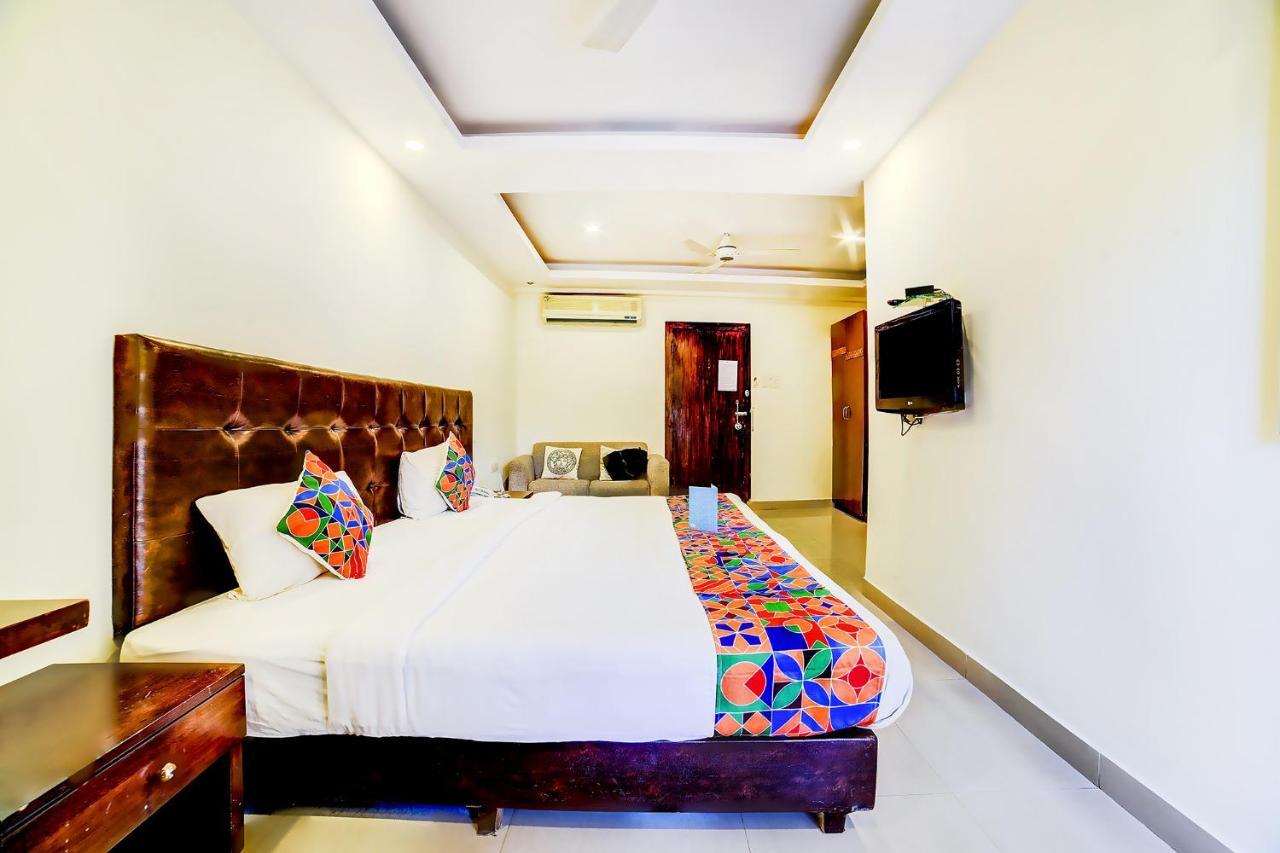 Nitya Resort, Калангут Экстерьер фото