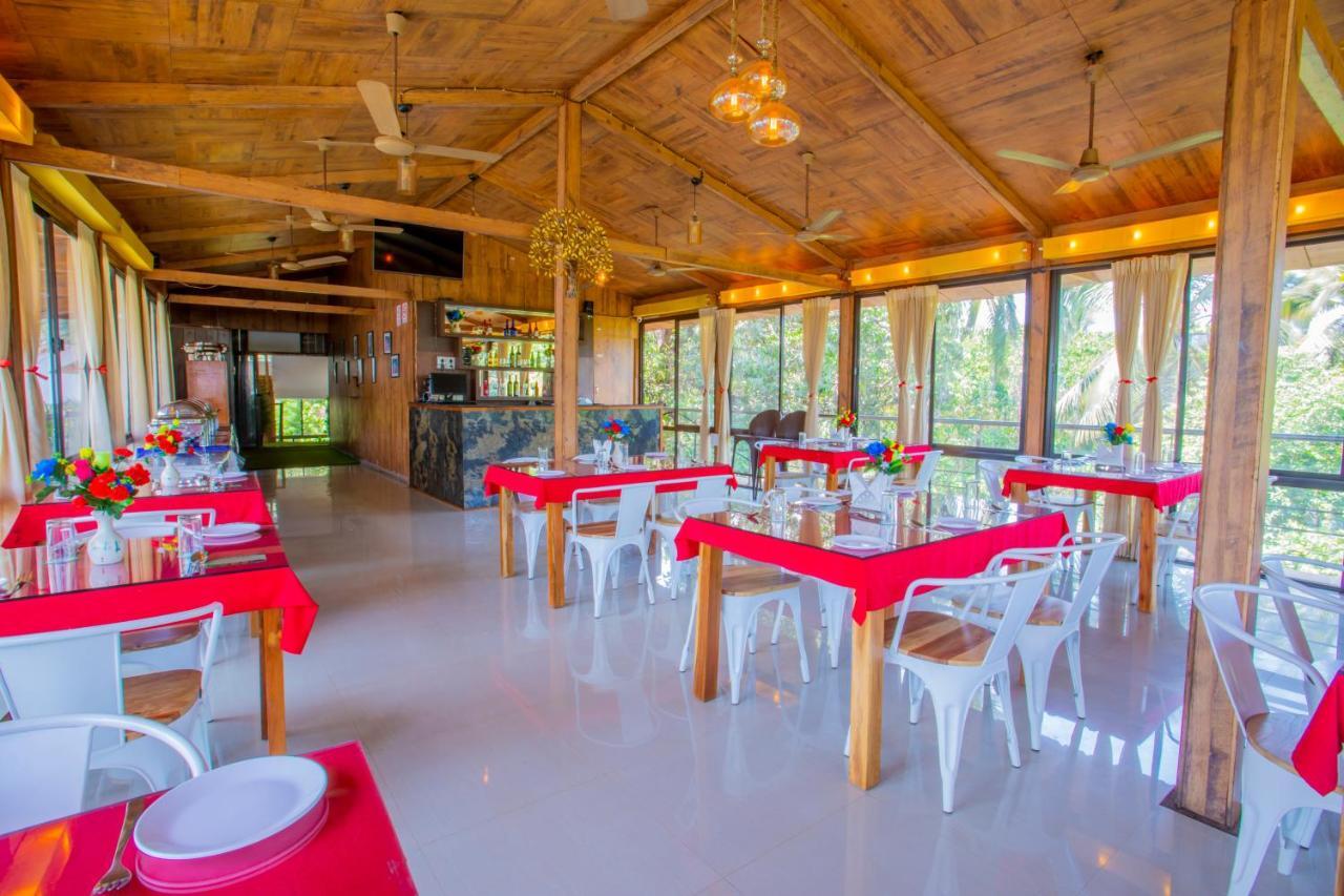 Nitya Resort, Калангут Экстерьер фото